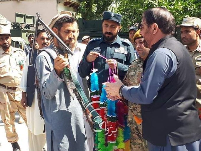 Badakhshan Naliban commander join peace process
