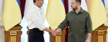 Сорти популістів: Зеленський зустрічається з Джоко Відодо коли Віктор Орбан оголошує Зеленського своїм «ворогом»